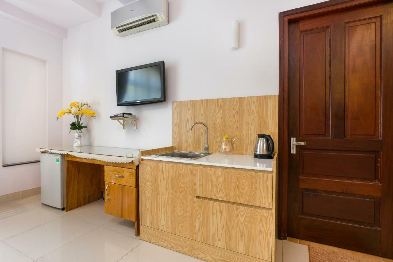 Oyo 169 New Hotel Хошимин Экстерьер фото